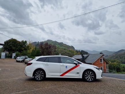 telefono taxi arganda